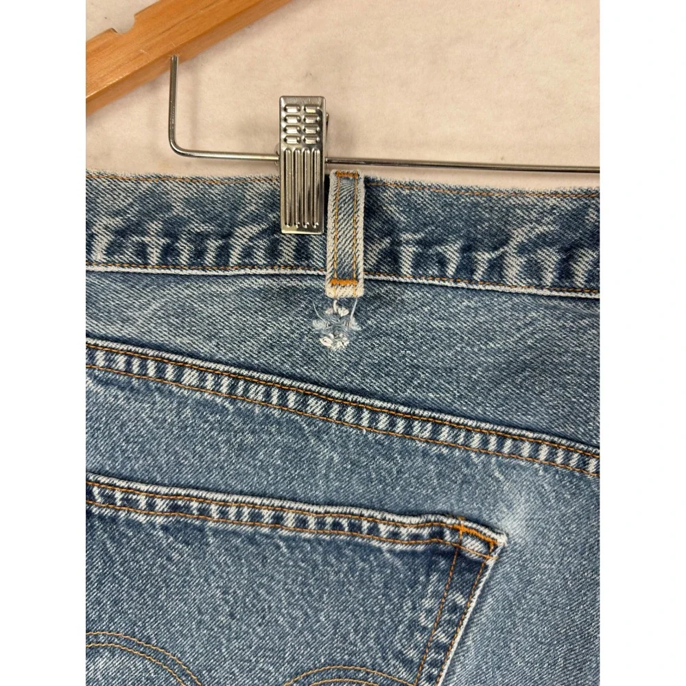 Levis 550 Relaxed Fit Jeans Mens 44x30 Blue Denim Medium Wash Tapered Leg